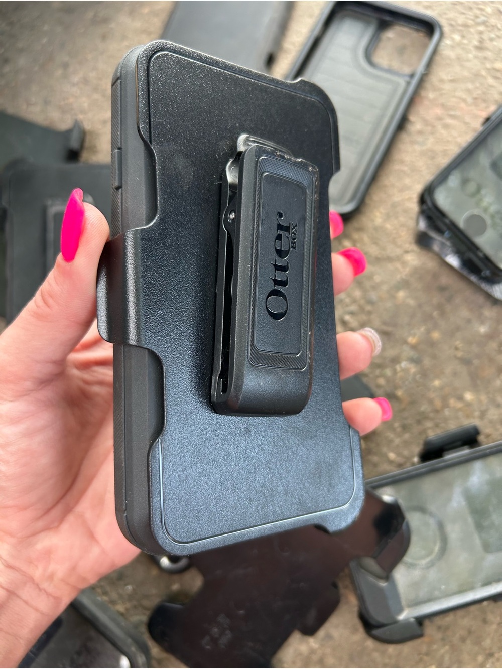 OtterBox Black Rugged Protective Phone Case with Screen Cover - Picture 2 of 9
